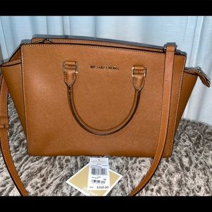 Michael Kors Large Selma Leather Satchel Bag